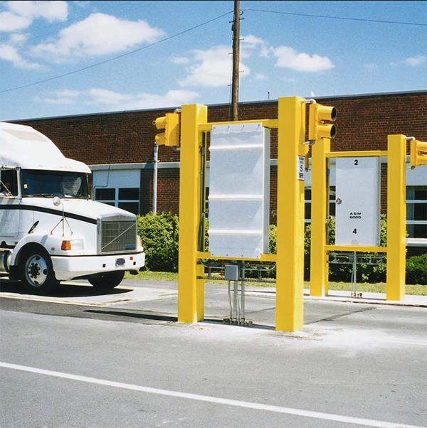 Truck approaching Thermo Scientific ASM IV Series Automatic Scrap Monitoring System